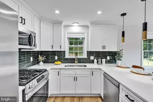 6202 Inwood Street S, Cheverly, MD 20785 - Photo 9