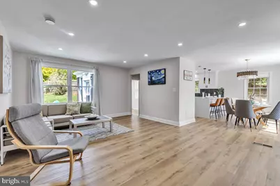 6202 Inwood Street S, Cheverly, MD 20785 - Photo 5