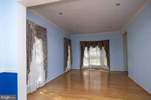 5803 Lawton Ct, Lanham, MD 20706 - Photo 7