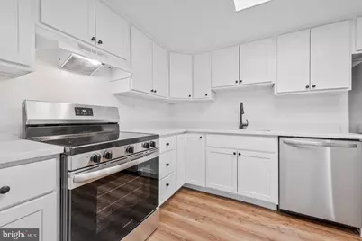 13004 Midsummer Lane, Bowie, MD 20715 - Photo 9