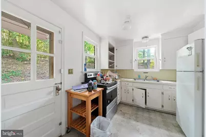 2600 Cool Spring Road, Hyattsville, MD 20783 - Photo 11