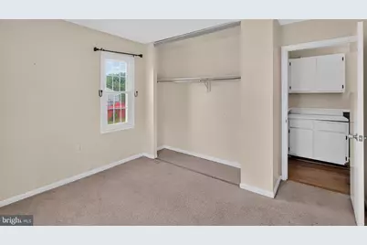 13100 N Point Lane, Laurel, MD 20708 - Photo 17