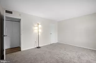 6930 Hanover Pkwy, Greenbelt, MD 20770 - Photo 29