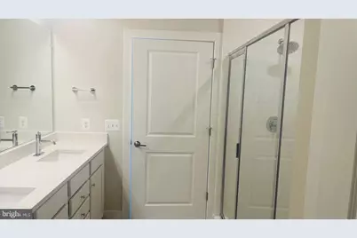 100 Saint Ives Place #203, Oxon Hill, MD 20745 - Photo 9