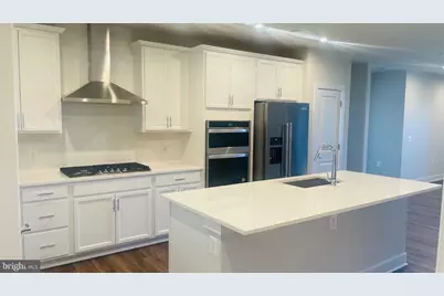 100 Saint Ives Place #203, Oxon Hill, MD 20745 - Photo 5