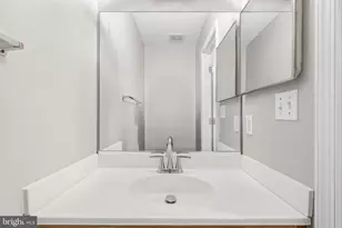 4607 30th St, Mount Rainier, MD 20712 - Photo 15