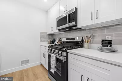 4912 Maury Place, Oxon Hill, MD 20745 - Photo 9