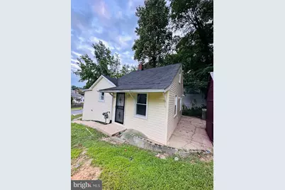 24 Chamber Avenue, Capitol Heights, MD 20743 - Photo 11