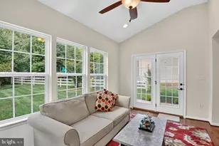 5004 St George's Chapel Ln, Bowie, MD 20720 - Photo 5