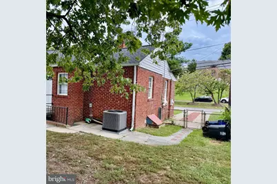 6406 Knollbrook Drive, Hyattsville, MD 20783 - Photo 5