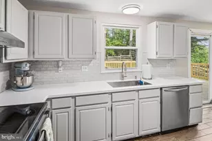 13210 Steeplechase Dr, Bowie, MD 20715 - Photo 11
