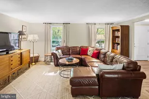 13210 Steeplechase Dr, Bowie, MD 20715 - Photo 5