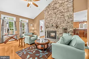 16610 Pleasant Colony Dr, Upper Marlboro, MD 20774 - Photo 7