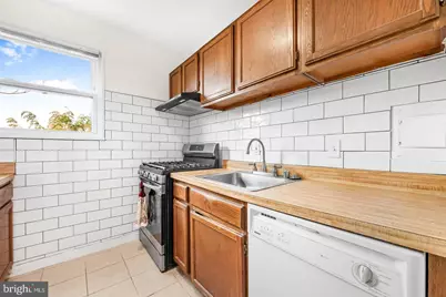 3823 Hamilton Street #B-303, Hyattsville, MD 20781 - Photo 5