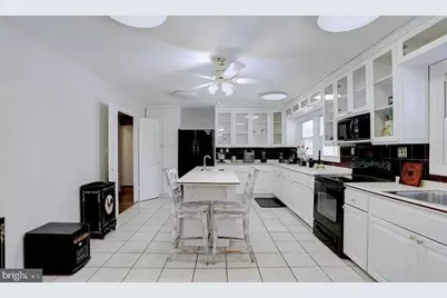 9202 Montpelier Drive, Laurel, MD 20708 - Photo 5