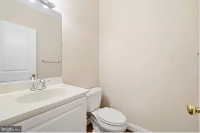 4702 Tecumseh Street, College Park, MD 20740 - Photo 9
