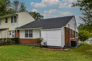 1907 Bender Ct, Landover, MD 20785 - Photo 9