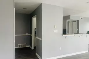554 Wilson Dr, Oxon Hill, MD 20745 - Photo 3