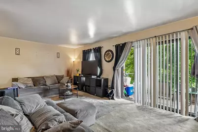 6912 Hanover Parkway #301, Greenbelt, MD 20770 - Photo 7