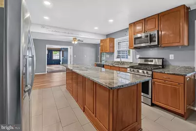 12508 Scarlet Lane, Bowie, MD 20715 - Photo 17