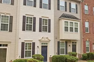10521 Rawlins Ln, Upper Marlboro, MD 20772 - Photo 3