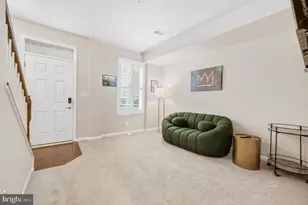 10521 Rawlins Ln, Upper Marlboro, MD 20772 - Photo 5