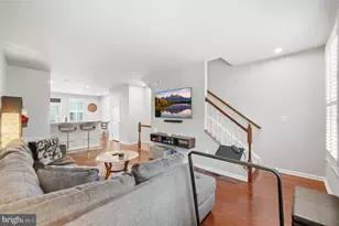 10521 Rawlins Ln, Upper Marlboro, MD 20772 - Photo 15