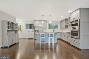 2701 Kelner Dr, Landover, MD 20785 - Photo 9
