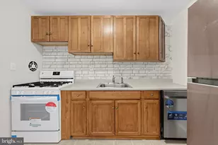 7611 Fontainebleau Dr, Hyattsville, MD 20784 - Photo 5