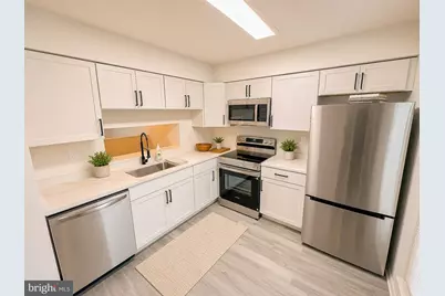 7435 Shady Glen Terrace, Capitol Heights, MD 20743 - Photo 9