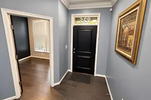 835 Regents Square, Oxon Hill, MD 20745 - Photo 3