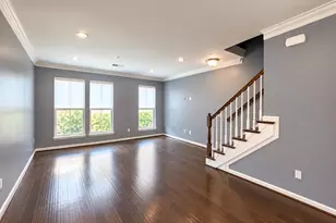 835 Regents Square, Oxon Hill, MD 20745 - Photo 11