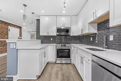 6008 Westchester Park Drive #302, College Park, MD 20740 - Photo 5