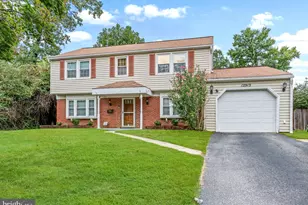 12913 Victoria Heights Dr, Bowie, MD 20715 - Photo 1