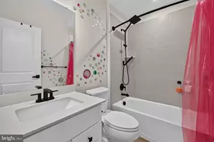 16108 Meadow Glenn Dr, Bowie, MD 20716 - Photo 29