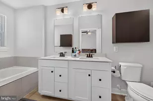 16108 Meadow Glenn Dr, Bowie, MD 20716 - Photo 41