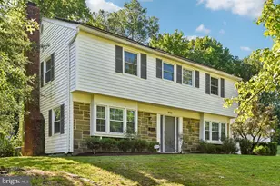 8715 Crestmont Ln, Laurel, MD 20708 - Photo 3