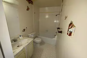9200 Edwards Way, Hyattsville, MD 20783 - Photo 11