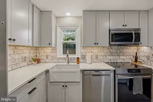 12405 Kayak Dr, Upper Marlboro, MD 20772 - Photo 17