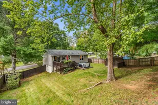 12405 Kayak Dr, Upper Marlboro, MD 20772 - Photo 37