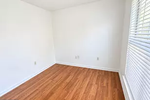 7707 Willow Hill Dr, Landover, MD 20785 - Photo 9
