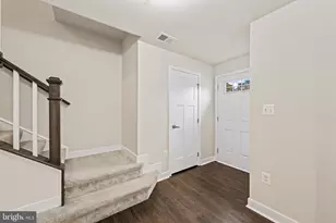 725 Sky Bridge Dr, Upper Marlboro, MD 20774 - Photo 7