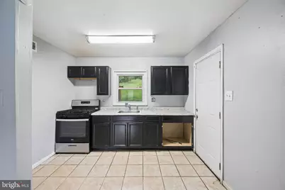 4815 Trenton Road, Hyattsville, MD 20784 - Photo 5