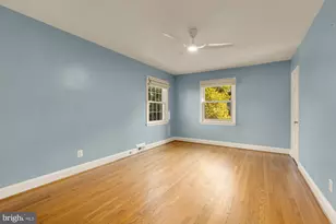 4323 Woodberry St, University Park, MD 20782 - Photo 37