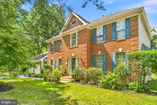8106 Cedargate Pl, Glenn Dale, MD 20769 - Photo 3