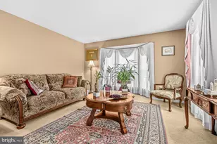 8106 Cedargate Pl, Glenn Dale, MD 20769 - Photo 7