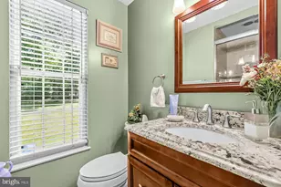 8106 Cedargate Pl, Glenn Dale, MD 20769 - Photo 17