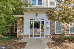 1321 Karen Blvd, Capitol Heights, MD 20743 - Photo 3
