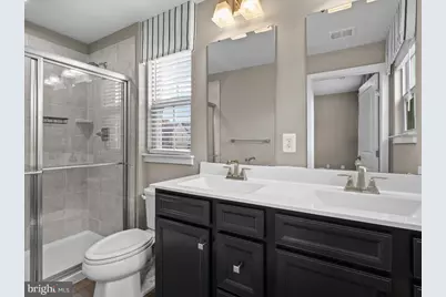 6100 Northwest Drive, Hyattsville, MD 20782 - Photo 15