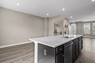 6100 Northwest Dr, Hyattsville, MD 20782 - Photo 7